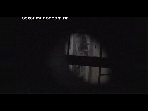 ❤️ Blondie és gravada en secret per un voyeur del barri amagat darrere de maons buits ❤❌ Porno a nosaltres ca.xxxtophd.ru ﹏
