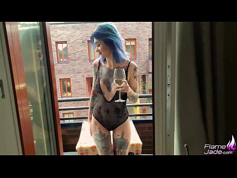 ❤️ Una noia tremenda xuclant amb un glop i follant apassionadament sota el cel obert ❤❌ Porno a nosaltres ca.xxxtophd.ru ﹏